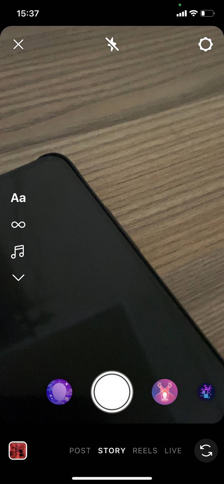 Instagram story page