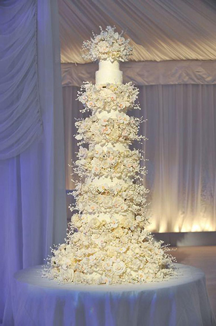 Торт-люстра, торт-облако и другие самые впечатляющие свадебные торты знаменитостей хроника, звезды, торты