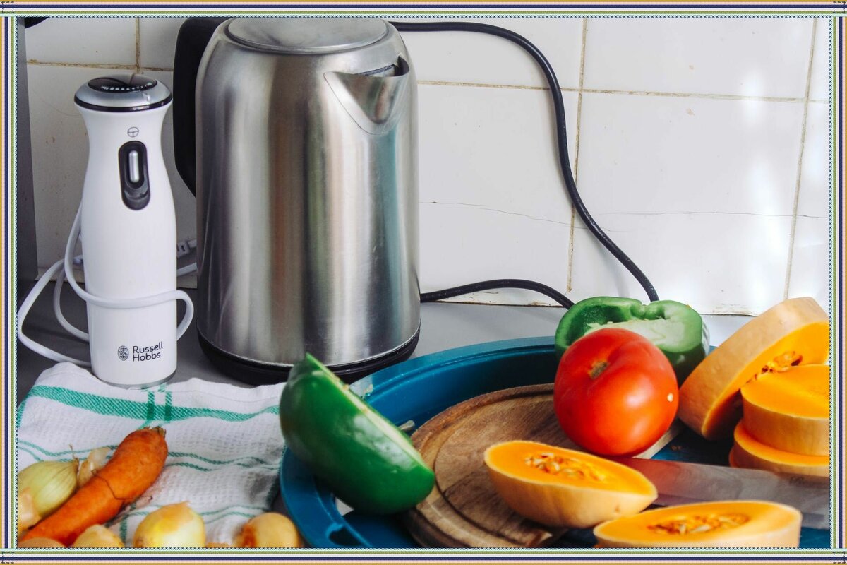 Почему в моем доме уже как 10 лет нет электрического чайника