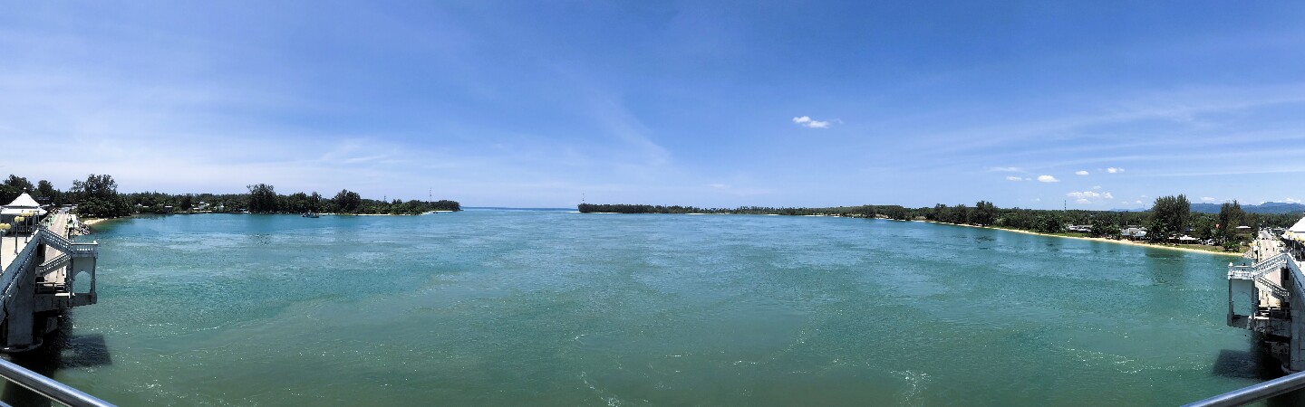 Место, где материк встречается с островом Пхукет