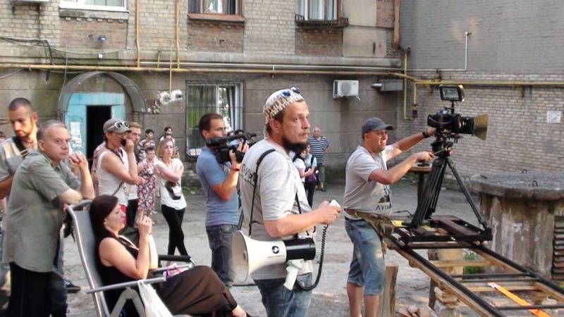 Ответ на все вопросы: журналист Веселовский предложил полезную замену «санкционному кино»