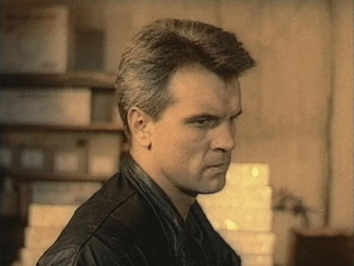 Крепкий тыл актера Анатолия Котенёва. 30 лет с любимой женщиной Крепкий тыл актера Анатолия Котенёва. 30 лет с любимой женщиной актер,Анатолий Котенев,фильм,шоу,шоубиz,шоубиз