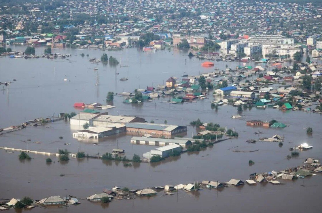 Да, наводнение в Сибири - не такое уж и редкое явление. Вот тут наводнение в Иркутской области 2019 года, в результате которого погибло 26 человек, а общий экономический ущерб составил более 30 миллиардов рублей. 