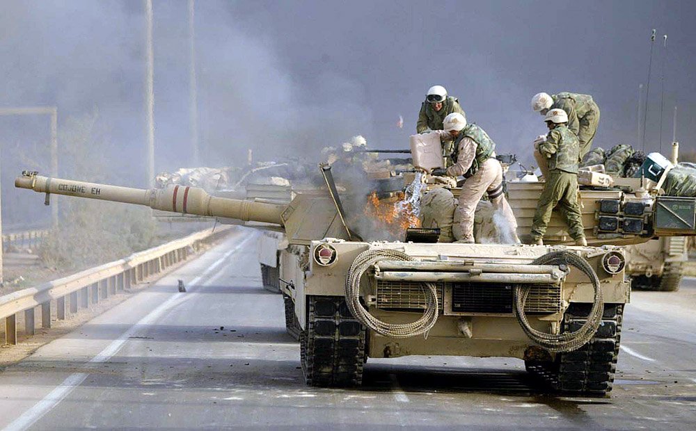 Видео поражения абрамса. М1 Абрамс в Ираке. Т 72 м1 в Ираке. M1 Abrams в Ираке.