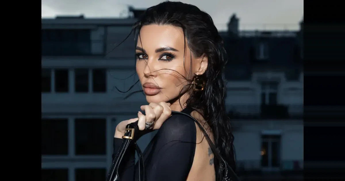 «Как вам такое, господа?»: Самойлова устала от работы, а подписчики советуют сменить профессию