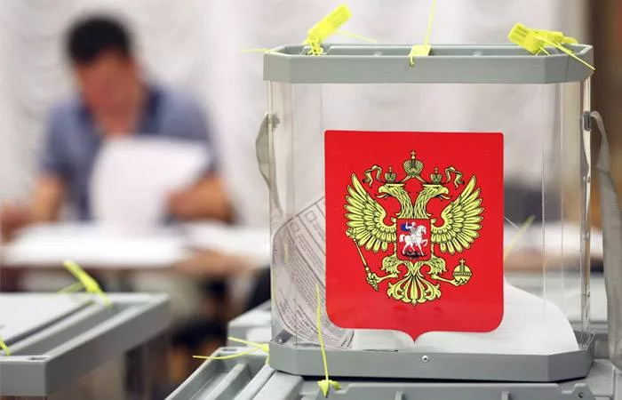Скандал в предвыборной гонке: кандидат Рада Русских сдала 476 автографов вместо 300 тысяч подписей