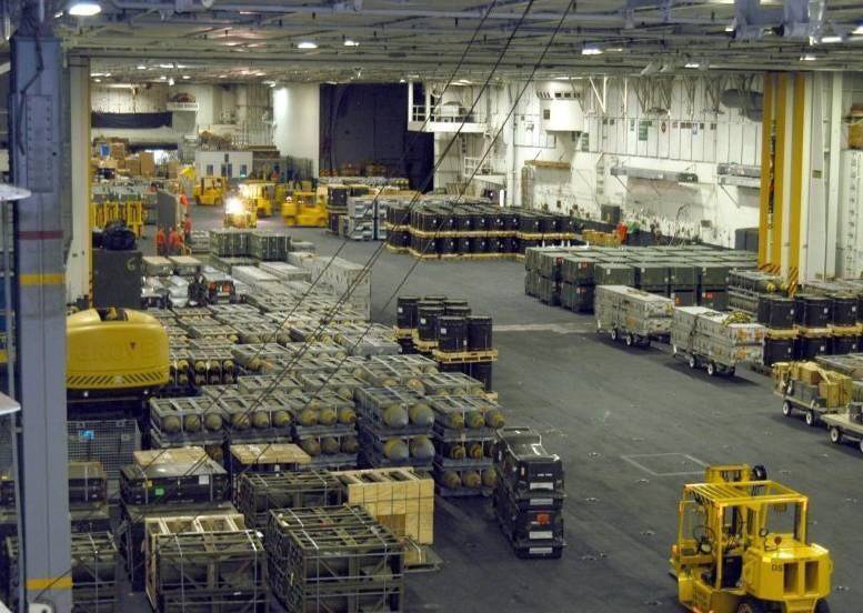 Сколько надо ракет и торпед, чтоб потопить авианосец? Сколько надо ракет и торпед, чтоб потопить авианосец? вмф