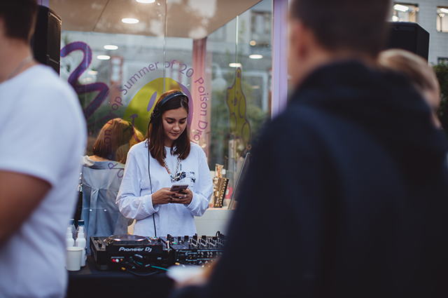 Аврора, Варвара Шмыкова, Инга Меладзе и другие на открытии ювелирного pop-up-магазина Аврора, Варвара Шмыкова, Инга Меладзе и другие на открытии ювелирного pop-up-магазина Светская жизнь