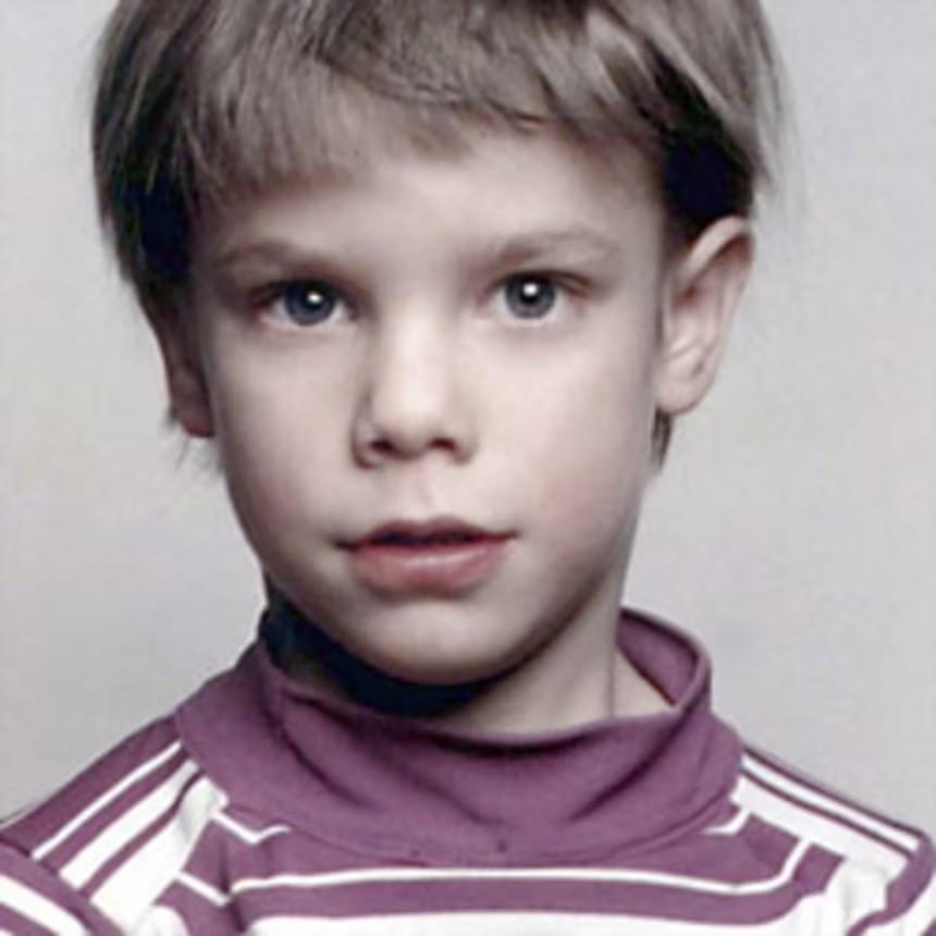 Тру-крайм: он стал первым пропавшим ребенком, чей портрет напечатали на пакете молока — история Итана Патца Итана, мальчика, Рамос, Стэнли, Джули, когда, несколько, Патца, Эрнандес, тюрьме, детей, чтобы, именно, полиции, Эрнандеса, только, домой, спустя, портрет, после