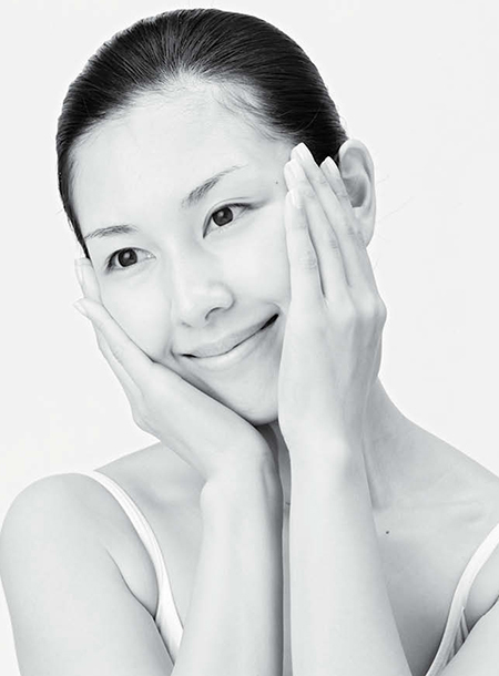 Золотые советы красоты от японского косметолога Саеки, нужно, пальцами, только, Результат, можно, маски, после, пальцы, Также, руками, стали, своей, масок, больше, средства, обеих, области, положите, процедуру