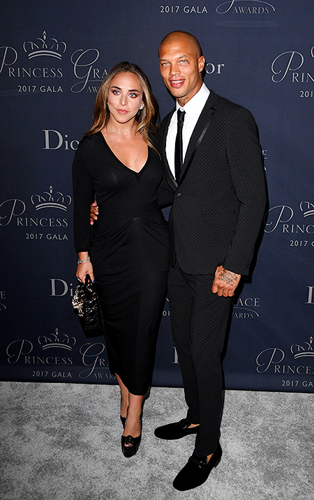 Вслед за самым красивым преступником: рассекречен новый бойфренд Хлои Грин Вслед за самым красивым преступником: рассекречен новый бойфренд Хлои Грин Звезды,Звездные пары