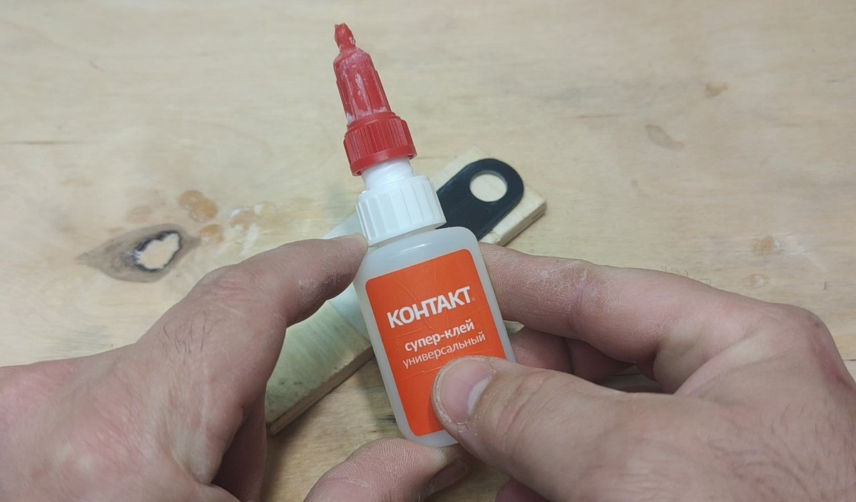 Способ о котором знают не многие: как быстро и надёжно починить поломанное пластиковое ушко Способ о котором знают не многие: как быстро и надёжно починить поломанное пластиковое ушко делать, время, помощи, очень, получится, часть, деталь, способ, Нужно, итоге, показано, нужно, содой, чтобы, потому, достаточно, детали, можно, приклеить, лишнее