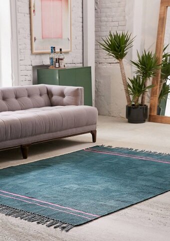 Почему бы я не стал выкидывать старый, потёртый диван. 6 идей для вдохновения Почему бы я не стал выкидывать старый, потёртый диван. 6 идей для вдохновения идеи для дома,интерьер и дизайн,мебель