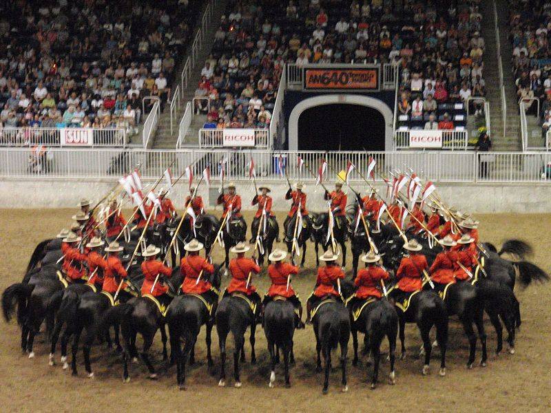 «Маунти» – красномундирная полиция Канады история