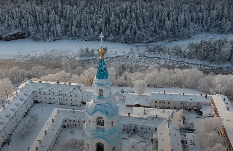 Зима в Карелии храм