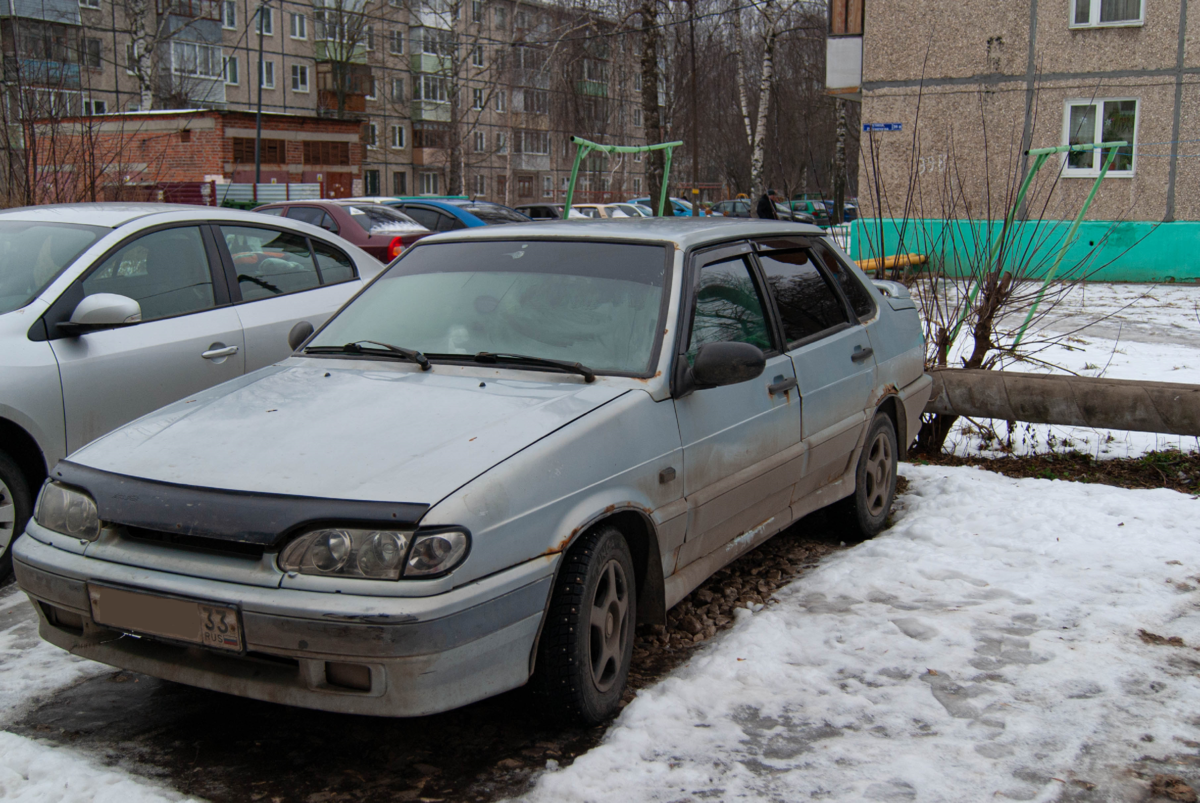 На каких авто ездит российская провинция? Посмотрел и стало немного грустно автопрома, становится, отечественного, стоит, грустно, всего, только, спальном, Владимира, Вроде, машина, особенно, своего, возрастаИз, такие, пятнашки ВАЗ, ​​​​​​​Сам, Впрочем, кузова, известно