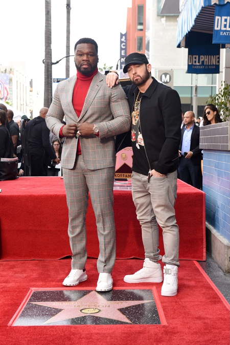 Первый выход за два года: Эминем поддержал рэпера 50 Cent на вручении именной звезды на Аллее славы в Голливуде Первый выход за два года: Эминем поддержал рэпера 50 Cent на вручении именной звезды на Аллее славы в Голливуде Звезды,Красная дорожка
