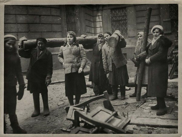 Фотографии из страны, которой больше нет Фотографии из страны, которой больше нет авто и мото,автоновости