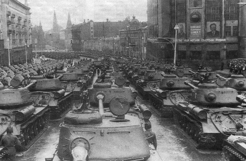 Сталь против атома. Последние победы красного императора Сталь против атома. Последние победы красного императора история