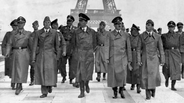 Гитлер в Париже