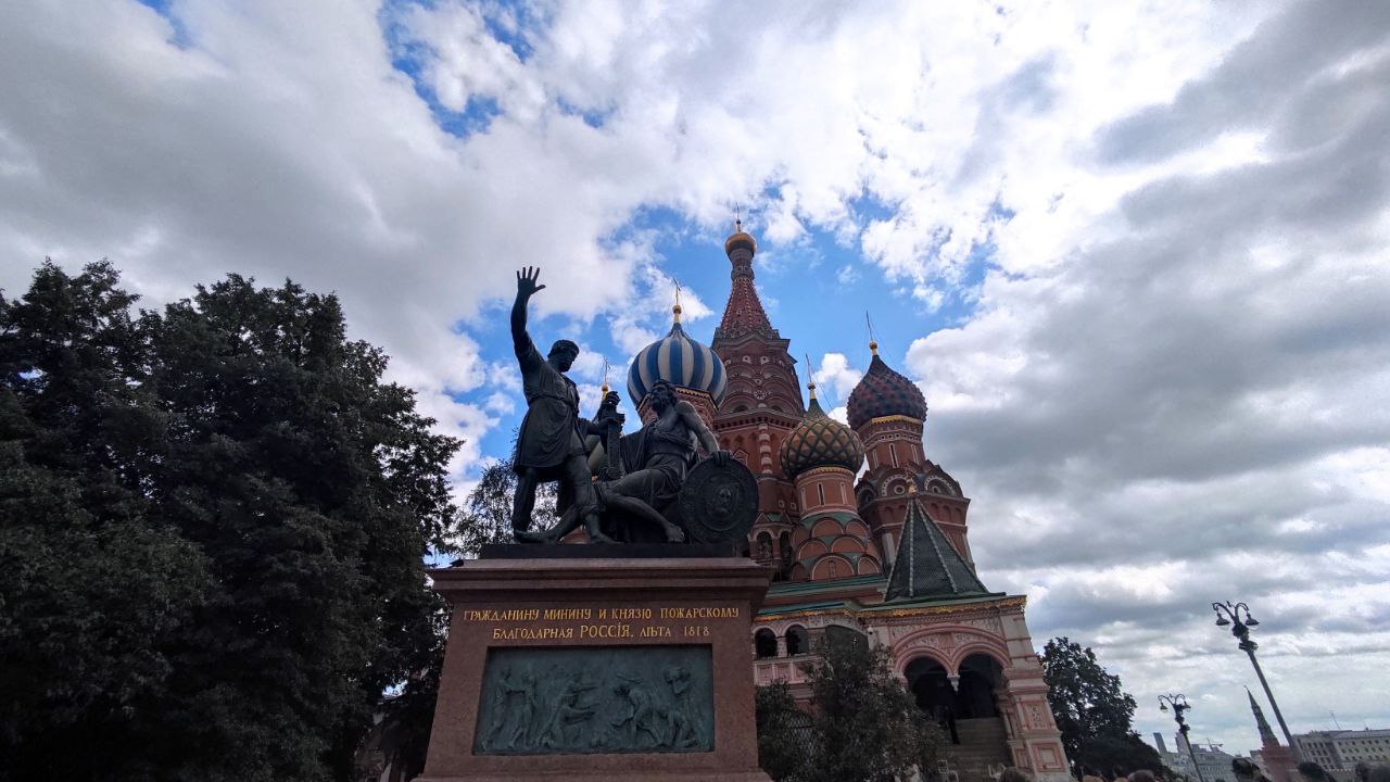 Минин и Пожарский, фото Tochka Zрения