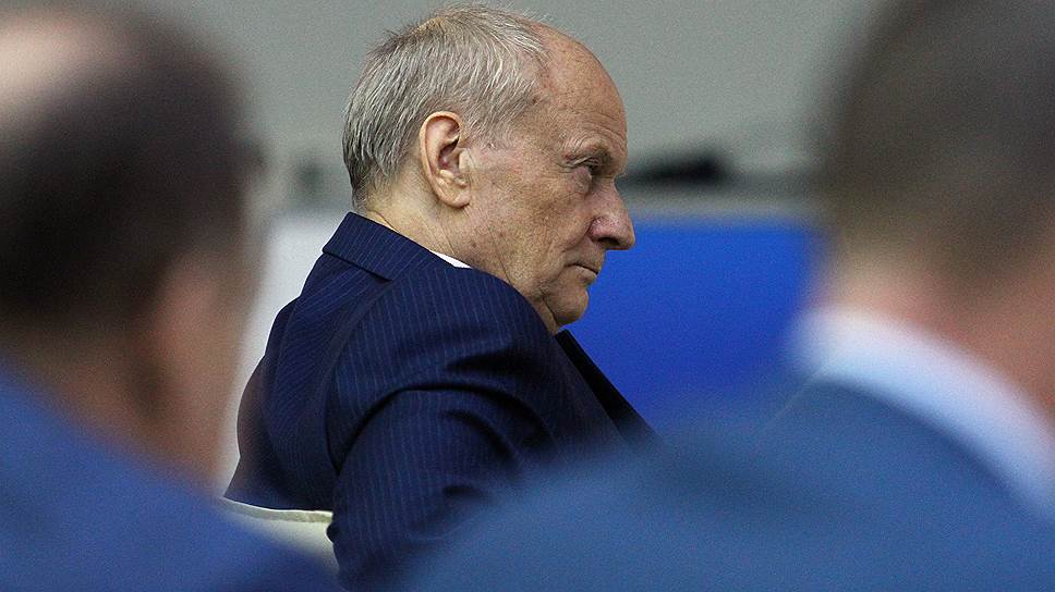 Леонид Шалимов предпочел сам написать заявление об отставке, не дожидаясь разговора с вице-премьером Рогозиным