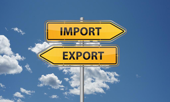 Украина дефакто вернулась к многовекторности: экспорт вырос и в Россию и в Европу