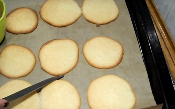 Как приготовить бисквитное печенье