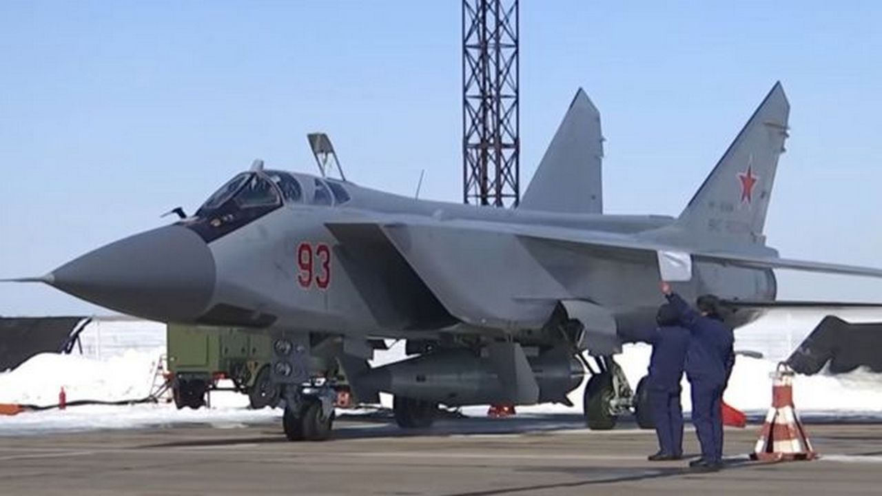 Российские ВКС доходчиво объяснили эсминцу США куда ходить нельзя рекомендации Российские ВКС доходчиво объяснили эсминцу США куда ходить нельзя рекомендации