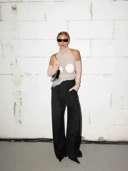 Светский выход: звёзды на показе Viva Vox в рамках Московской недели моды