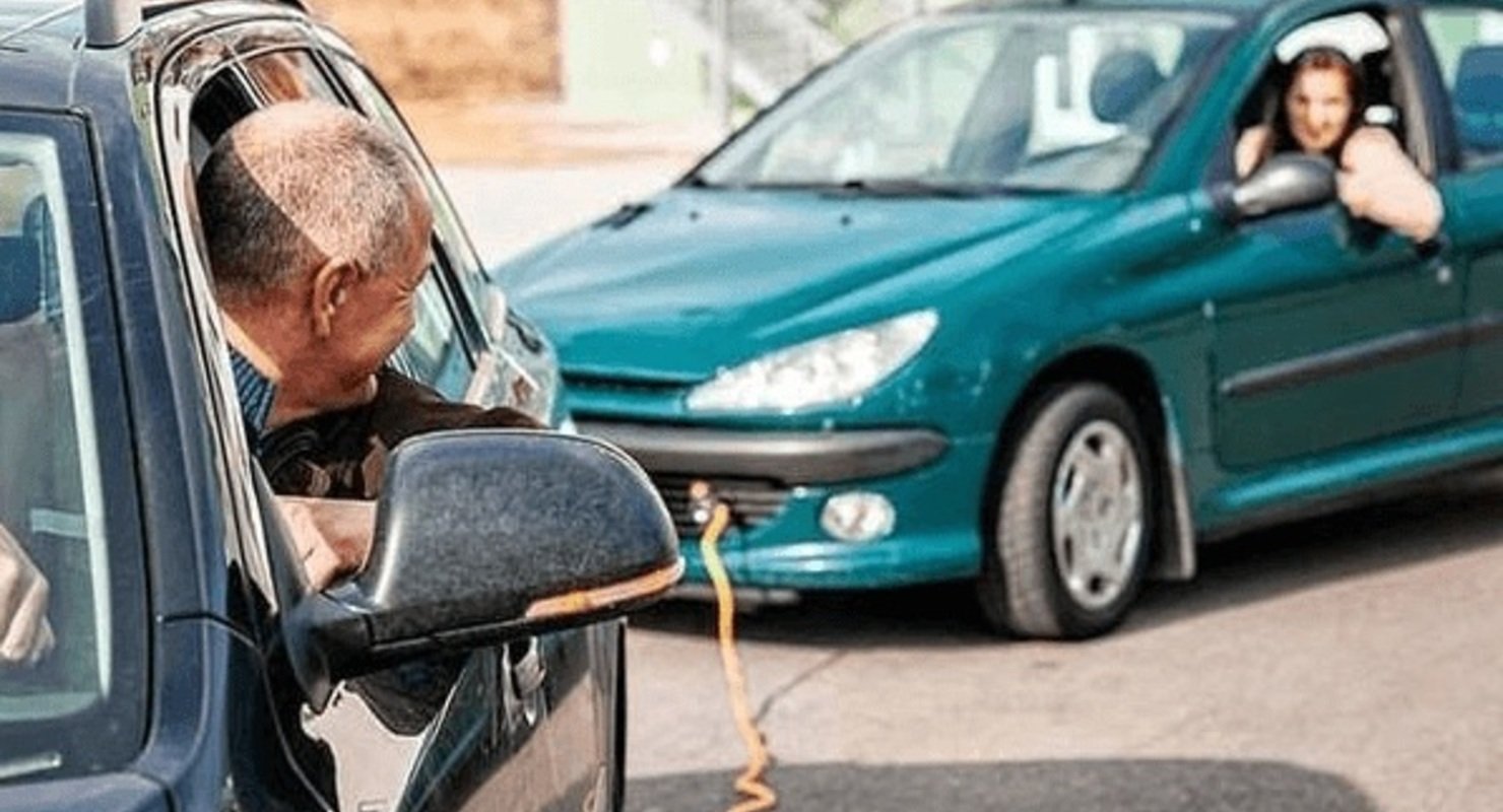 Возможно ли угробить вариатор во время буксировки машины?