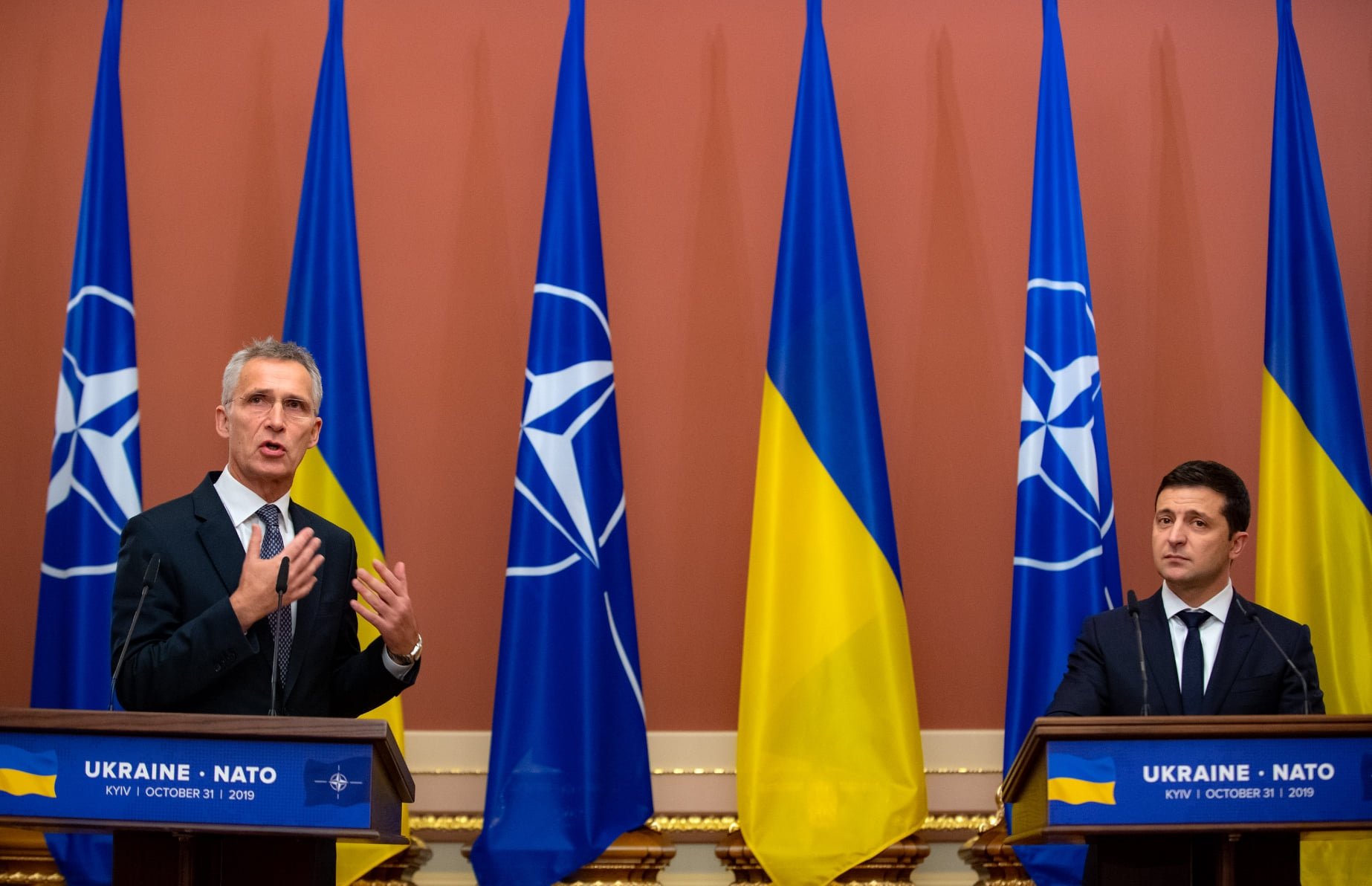 Представители Украины и миссия НАТО завершили переговоры в Киеве