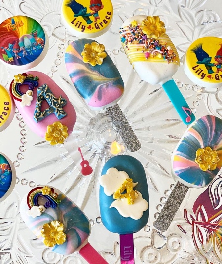 Тетя мечты: Пэрис Хилтон устроила своей племяннице тематический день рождения Тетя мечты: Пэрис Хилтон устроила своей племяннице тематический день рождения Звезды,Новости о звездах