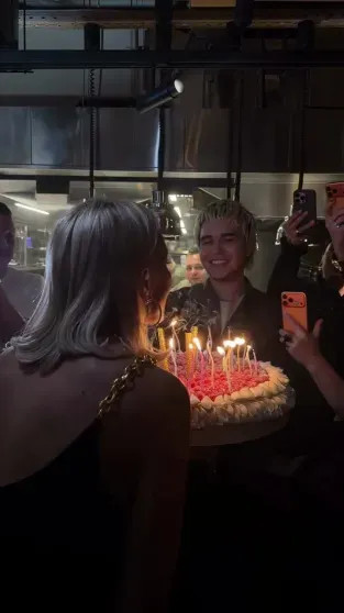 Виктория Манасир отпраздновала 45-летие в кругу семьи и друзей