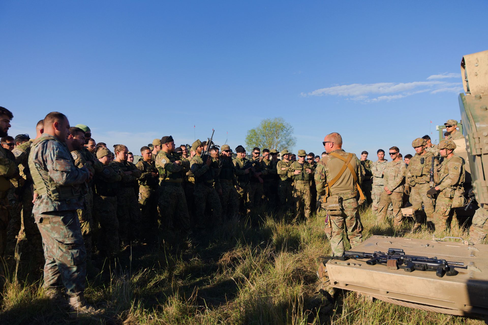 Полиция выявила контрабанду оружия с Украины на черный рынок в Финляндии Весь мир