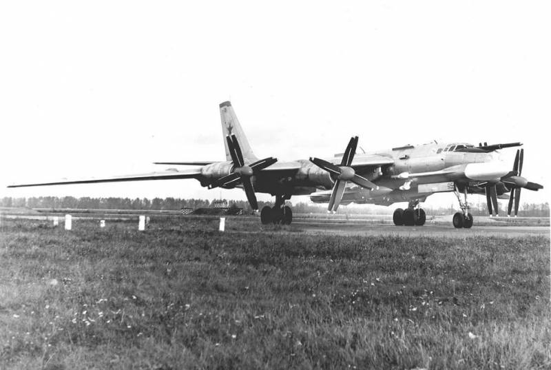 70 лет на службе: Медведь против Орла ввс