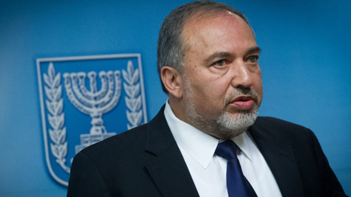 «Русская партия» берёт власть в Израиле: Как ефрейтор и бывший грузчик стал «королём» страны