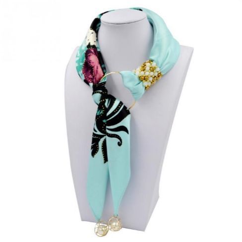 Ожерелье из шарфов и косынок: модно и стильно через, муфту, ожерелье, кольца, аксессуар, кольцо, несколько, бумагу, кулон, протянуть, может, вощеную, затем, шарфом, который, шарфа, женский, осторожно, украсьте, удаляйте