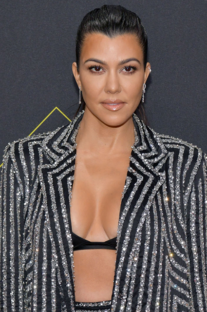 Сестры Кардашьян, Пинк с семьей, Зендая и другие на красной дорожке People's Choice Awards 2019 Красная дорожка