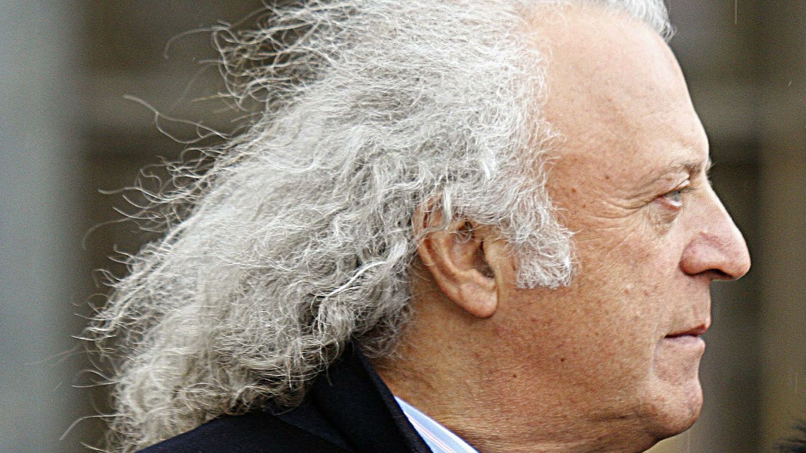 Юрий Лоза назвал несправедливым исключение песен Аллы Пугачевой из эфира