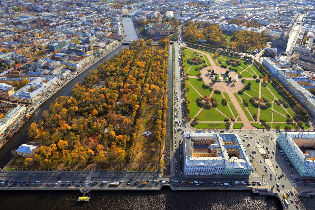 Поля в санкт петербурге. Марсово поле в Санкт-Петербурге. Марсово поле, Санкт-Петербург, Марсово поле. Марсово поле с высоты птичьего полета.