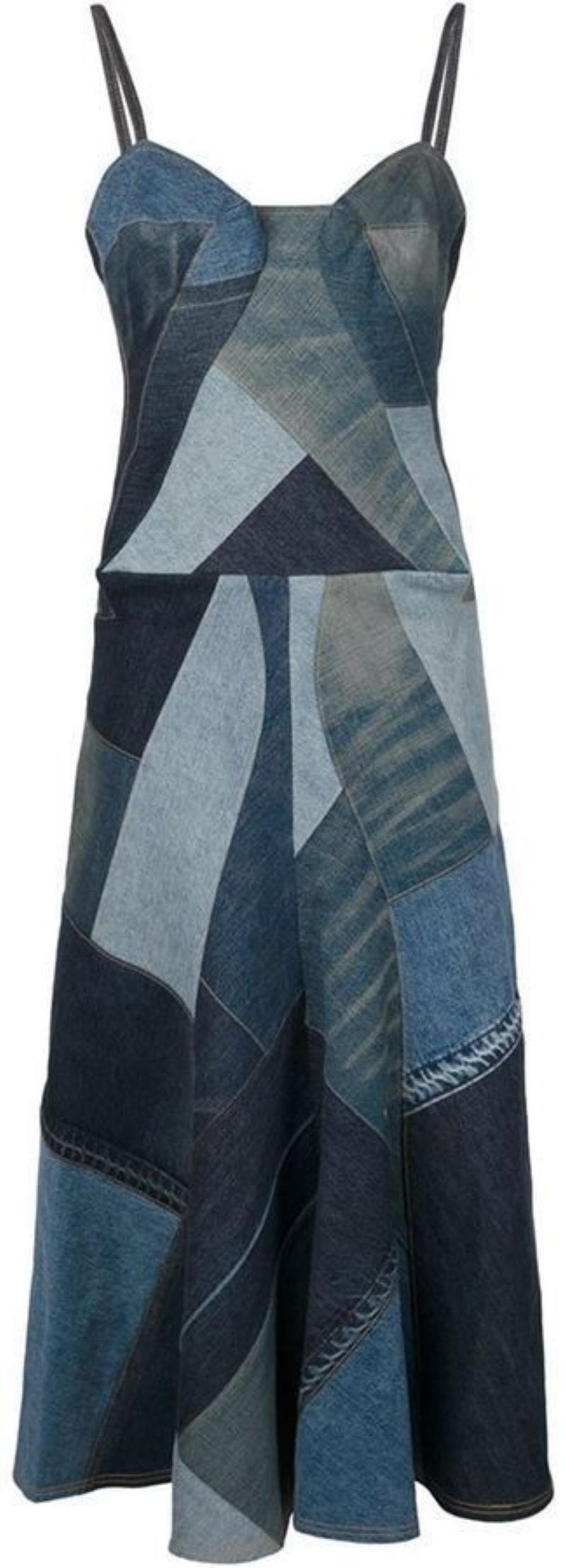 Стильные вещи из старых джинсов: реальная возможность всегда быть в тренде Стильные вещи из старых джинсов: реальная возможность всегда быть в тренде женские хобби,переделка,рукоделие,своими руками,творчество,умелые руки,шитье