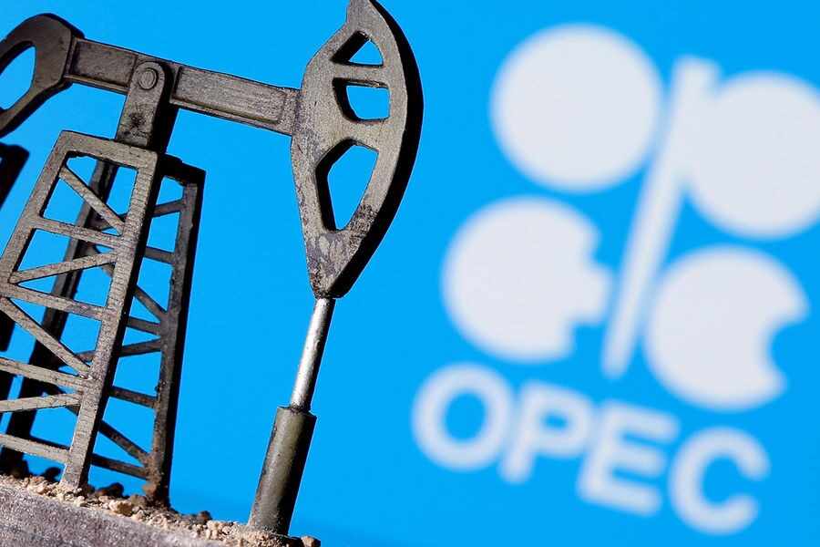 Страны ОПЕК+ отказались удовлетворить требование Байдена по ускорению восстановления нефтедобычи