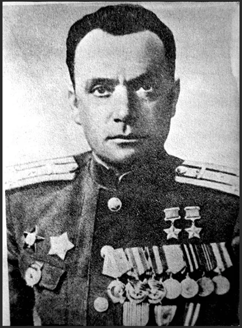 гвардии полковник Д.А.Драгунский после войны. Фото из открытого доступа