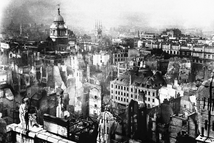 Английская столица после операции «Блиц». /Фото: theatlantic.com