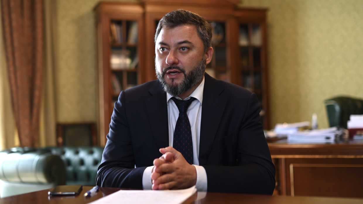 Вовченко минтруд. Заместитель министра аоаченко