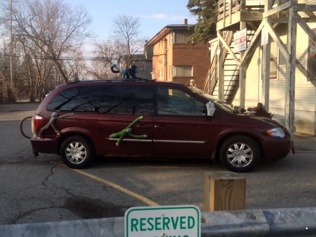 Автоюмор на утро Автоюмор на утро авто,автомобили,автомобилист,автомобилисты,автомобиль,машины,приколы,фото,юмор