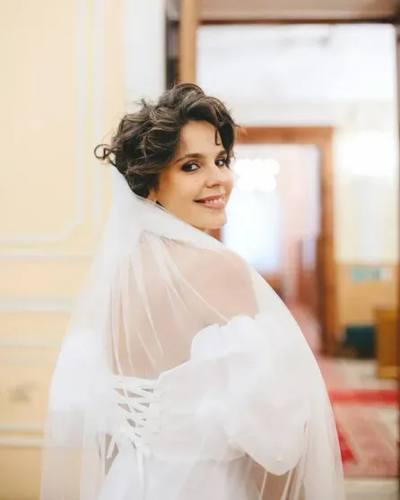 Лиза Моряк ответила хейтерам, которые говорят, что она вышла замуж 