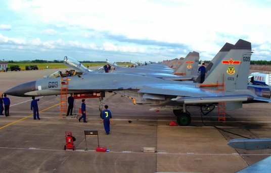 Зачем Китай намерен купить еще одну партию Су-35?