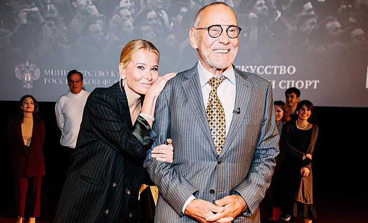 Фильм Андрея Кончаловского "Дорогие товарищи!" вошел в шорт-лист "Оскара"